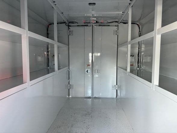 2025 Ford E350 image 10