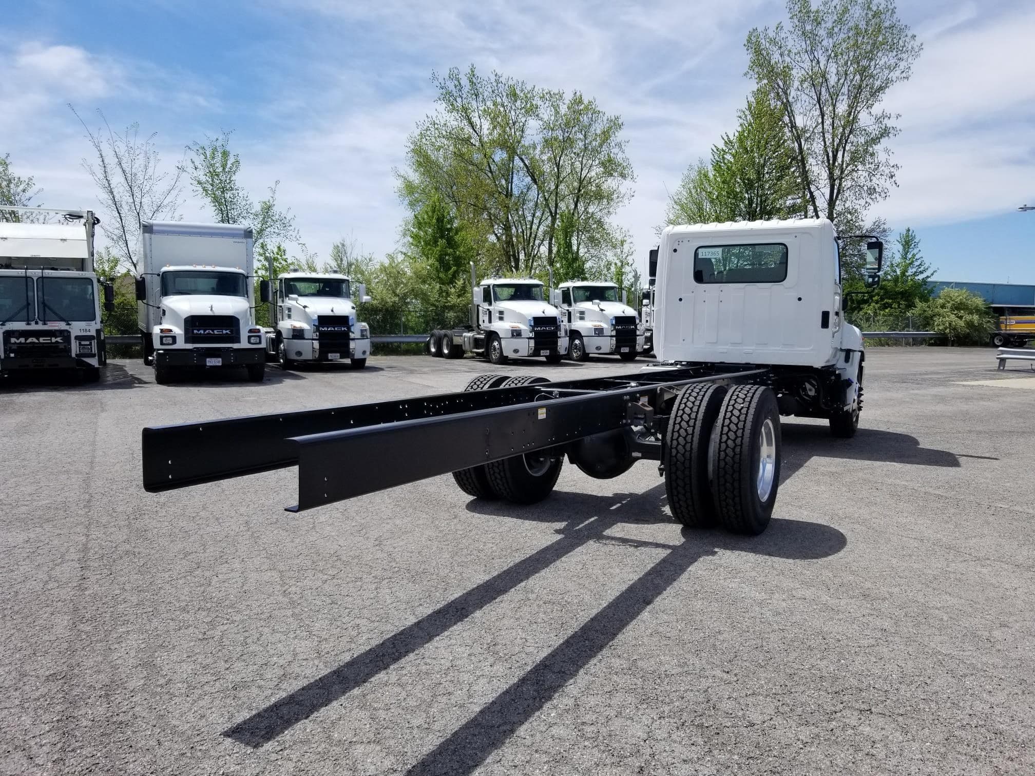 2024 HINO L7 117365 image 6