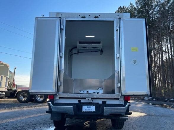 2025 Ford F350 image 10