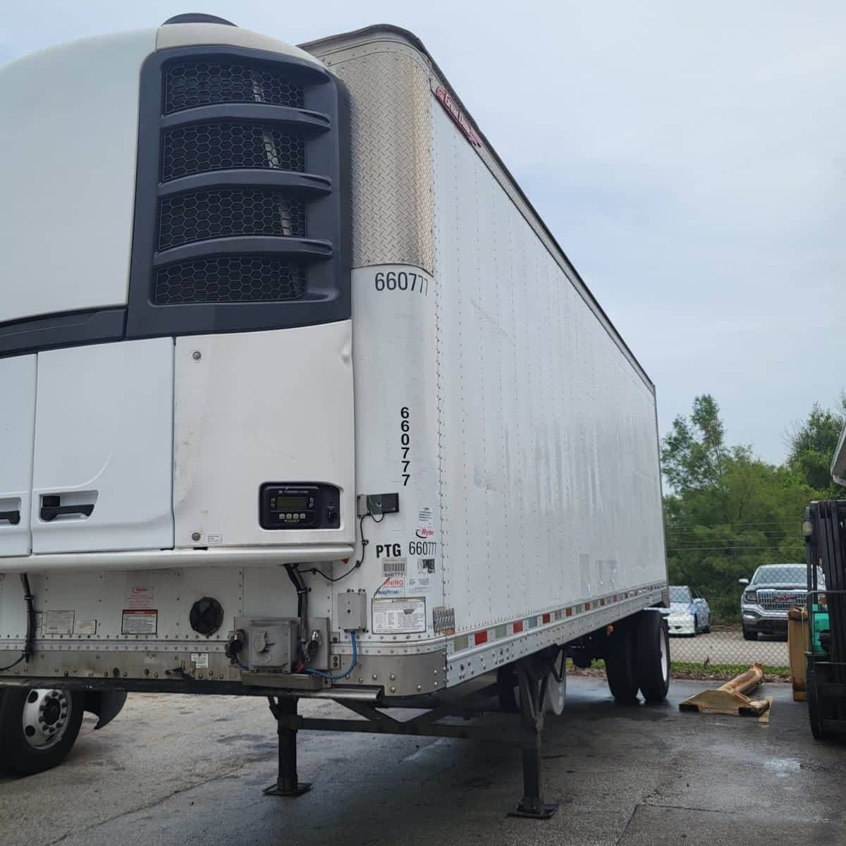 2017 Great Dane 7211Z-1 28/156/102 Reefer Trailer image 1