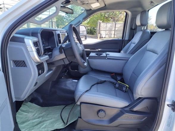 2024 Ford F550 image 13