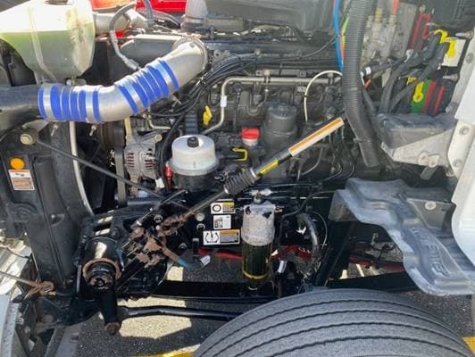 2021 Kenworth 310 image 5