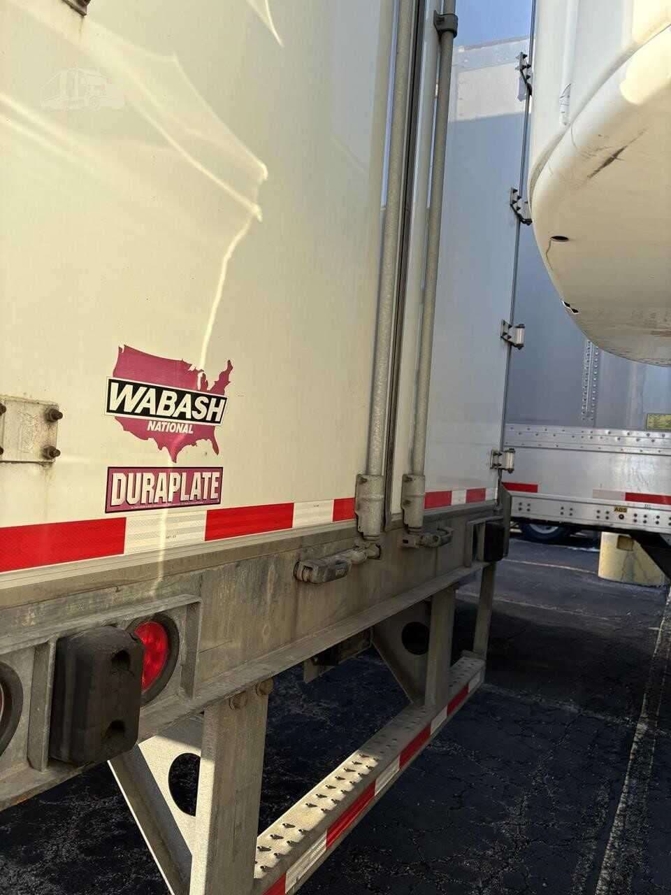 Used 2019 WABASH DURAPLATE Dry Van Trailer in Cincinnati, OH image 2