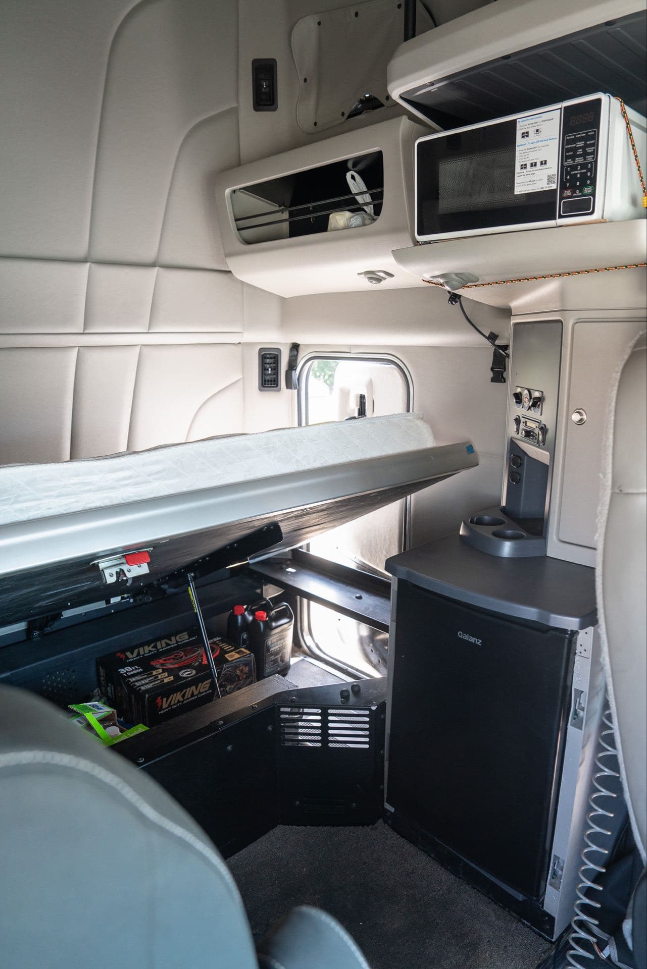 2020 Peterbilt 579 image 5