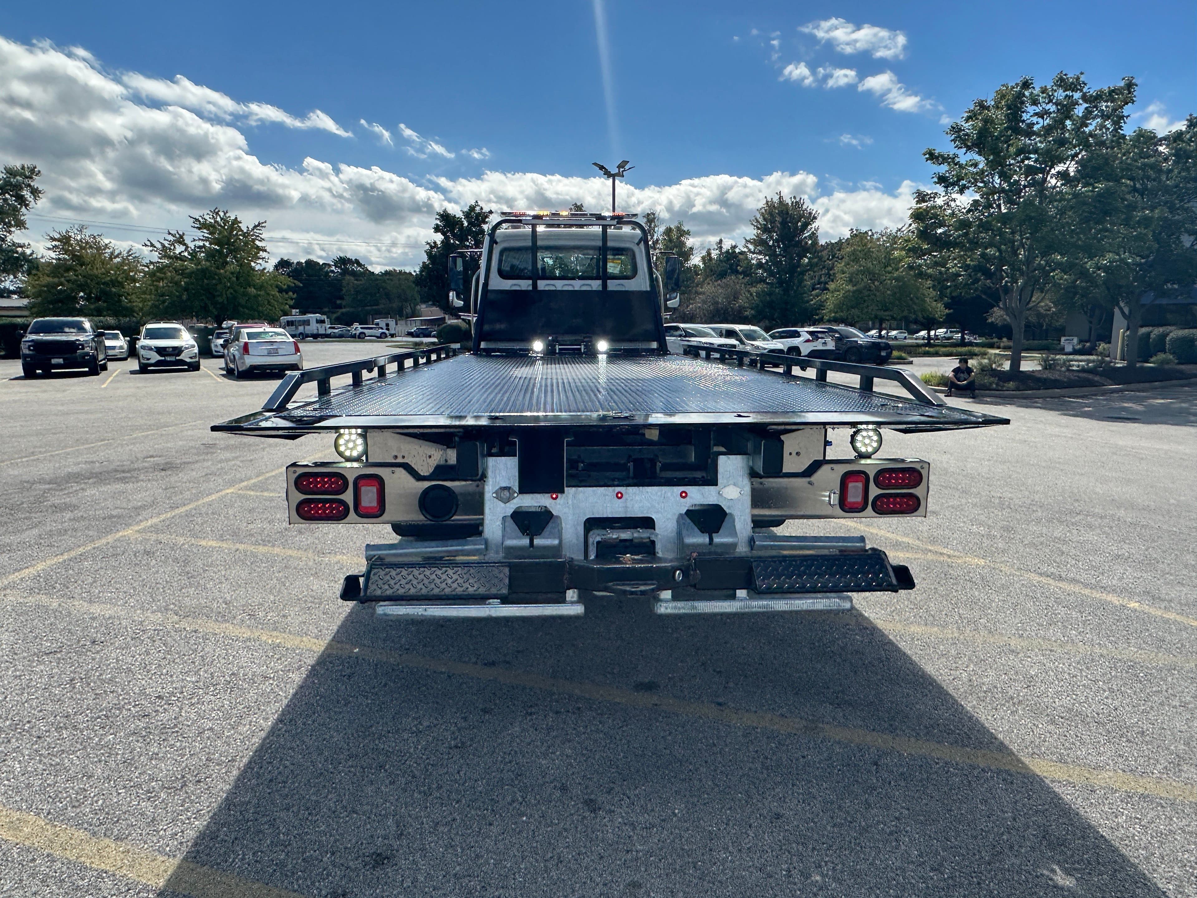 2025 Freightliner M2 106 Medium Duty WITH A CENTURY 21.5' STEEL CARRIER  (SK#: 6257C)  image 5