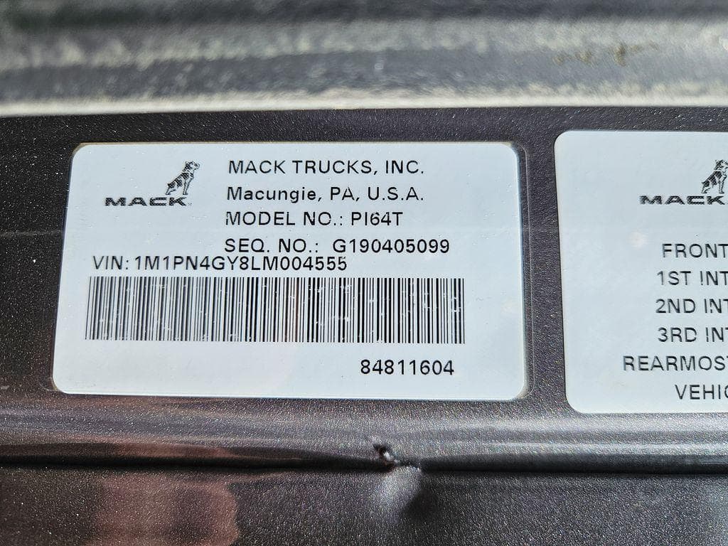 2020 Mack Pinnacle image 17