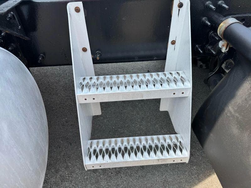 2012 Volvo VNL image 108