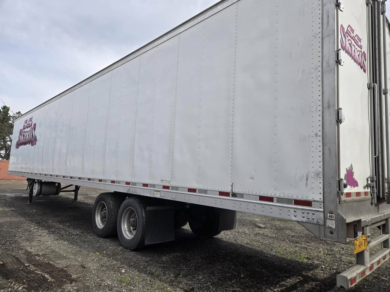2018 Great Dane 53 ft Reefer Trailer - Fixed Axle, Swing Door, Thermo King image 22