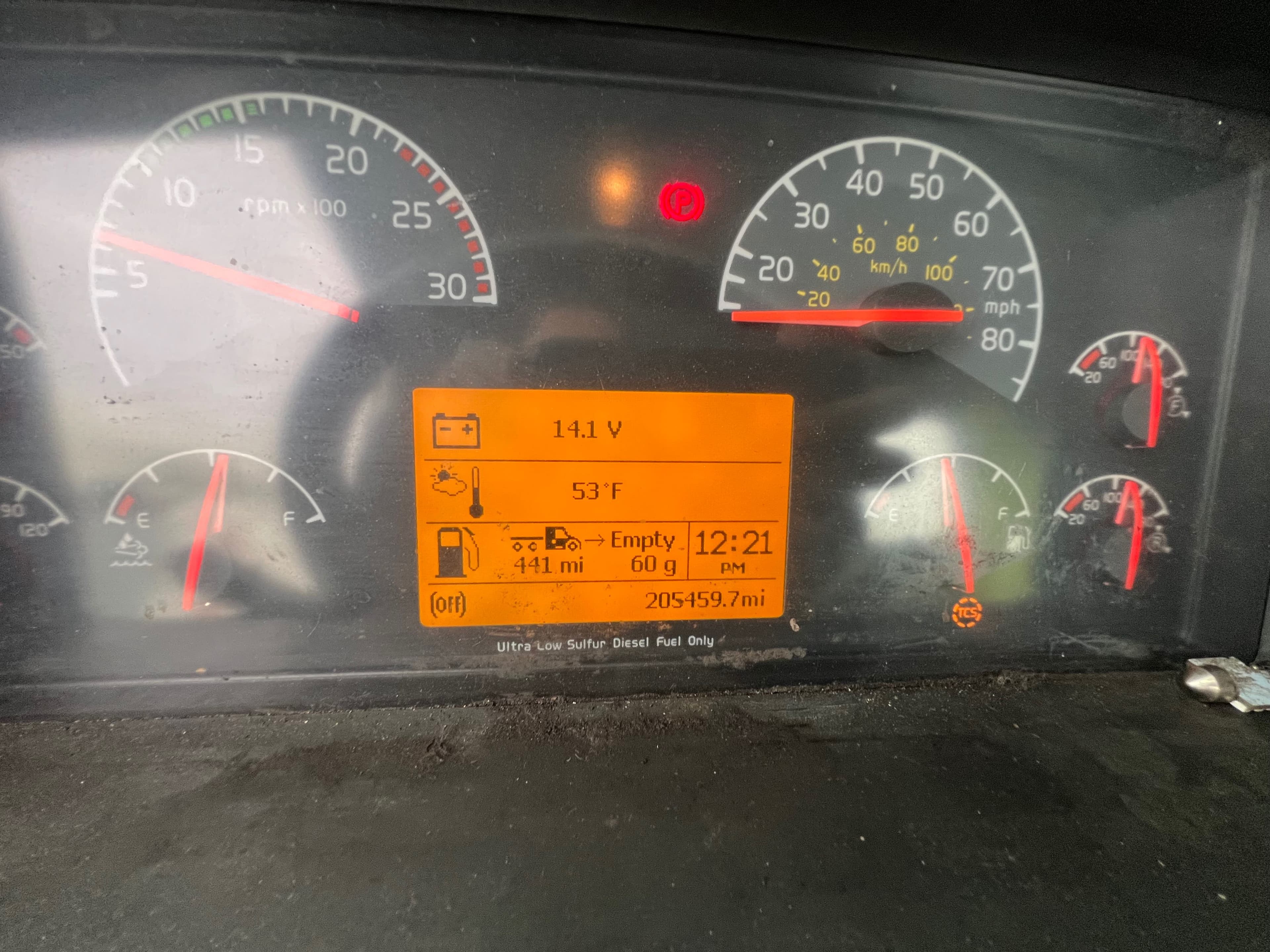 2012 Volvo VNL image 7