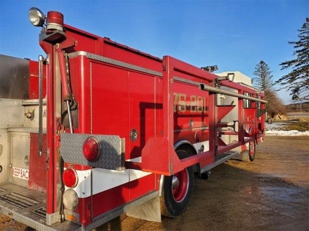 1994 HME 1871 SFO image 4