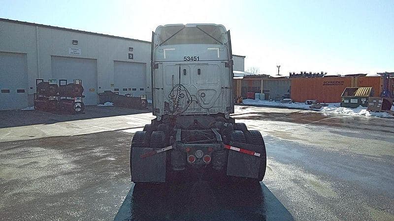 2022 FREIGHTLINER CASCADIA 126 image 6