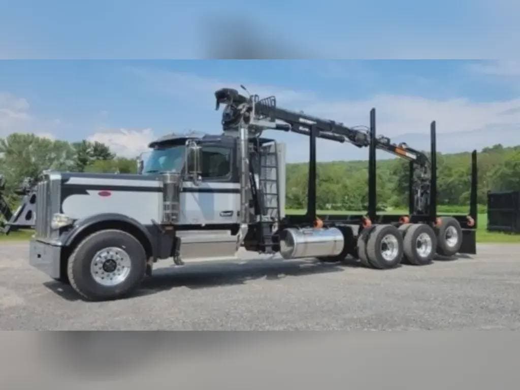 2025 Peterbilt 589 image 5