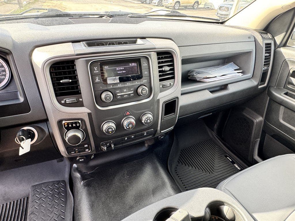 2020 Ram 1500 DS image 56