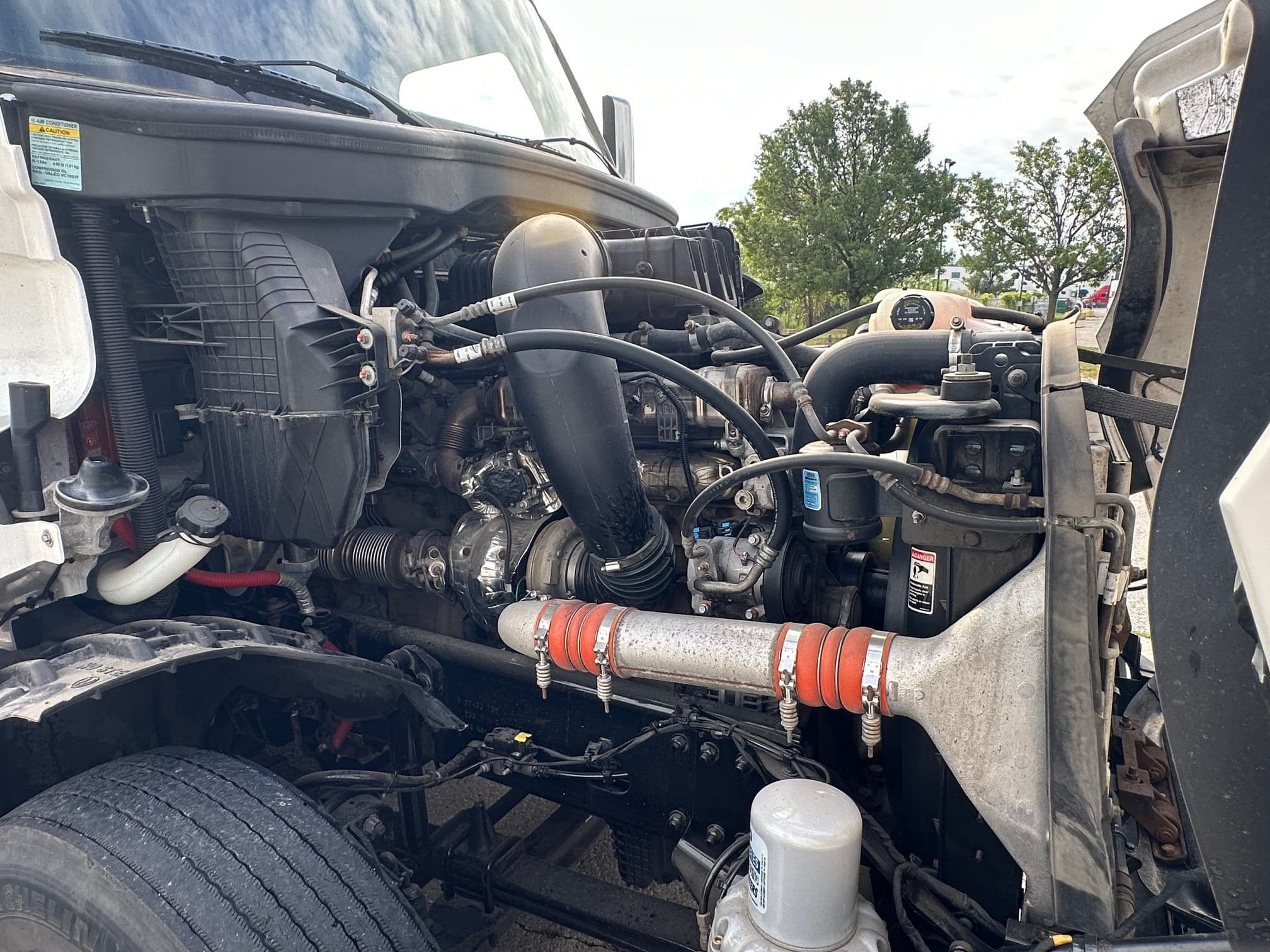 2022 Freightliner Cascadia image 13