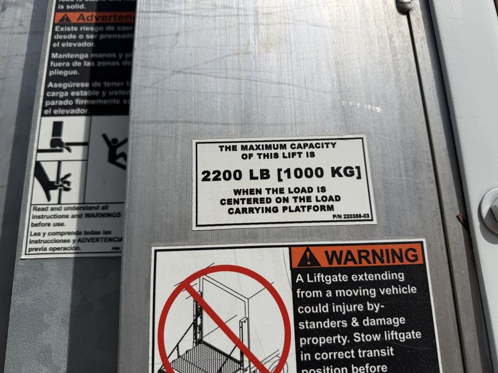 Used 2023 KENWORTH T270 image 13