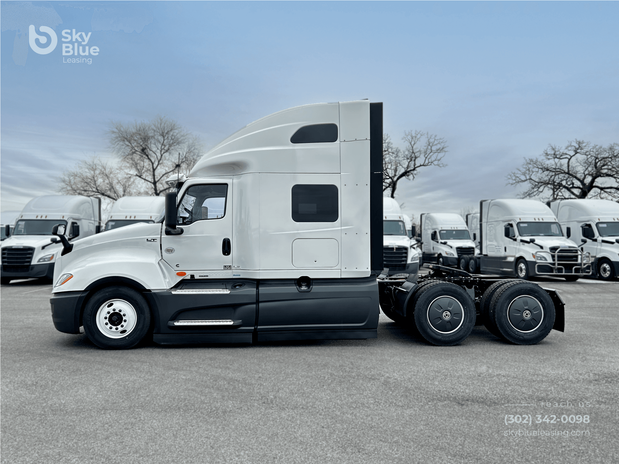 2026 International LT625 image 5