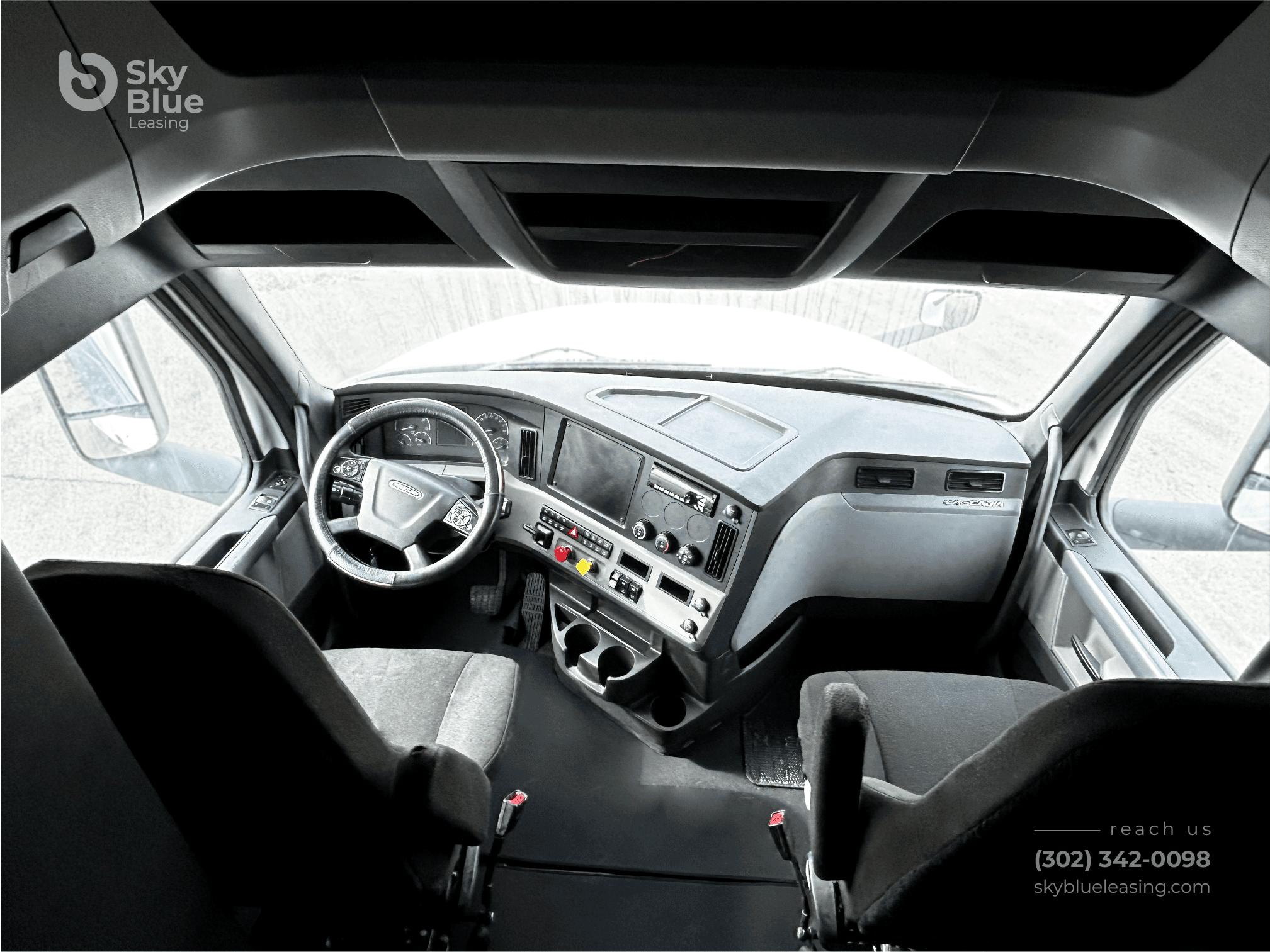 2023 Freightliner Cascadia image 10