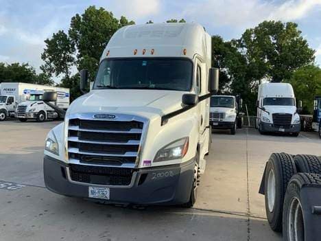 2020 Freightliner Cascadia image 15