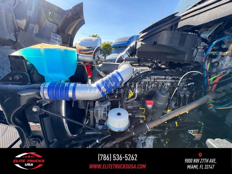 2019 Kenworth T600 image 39