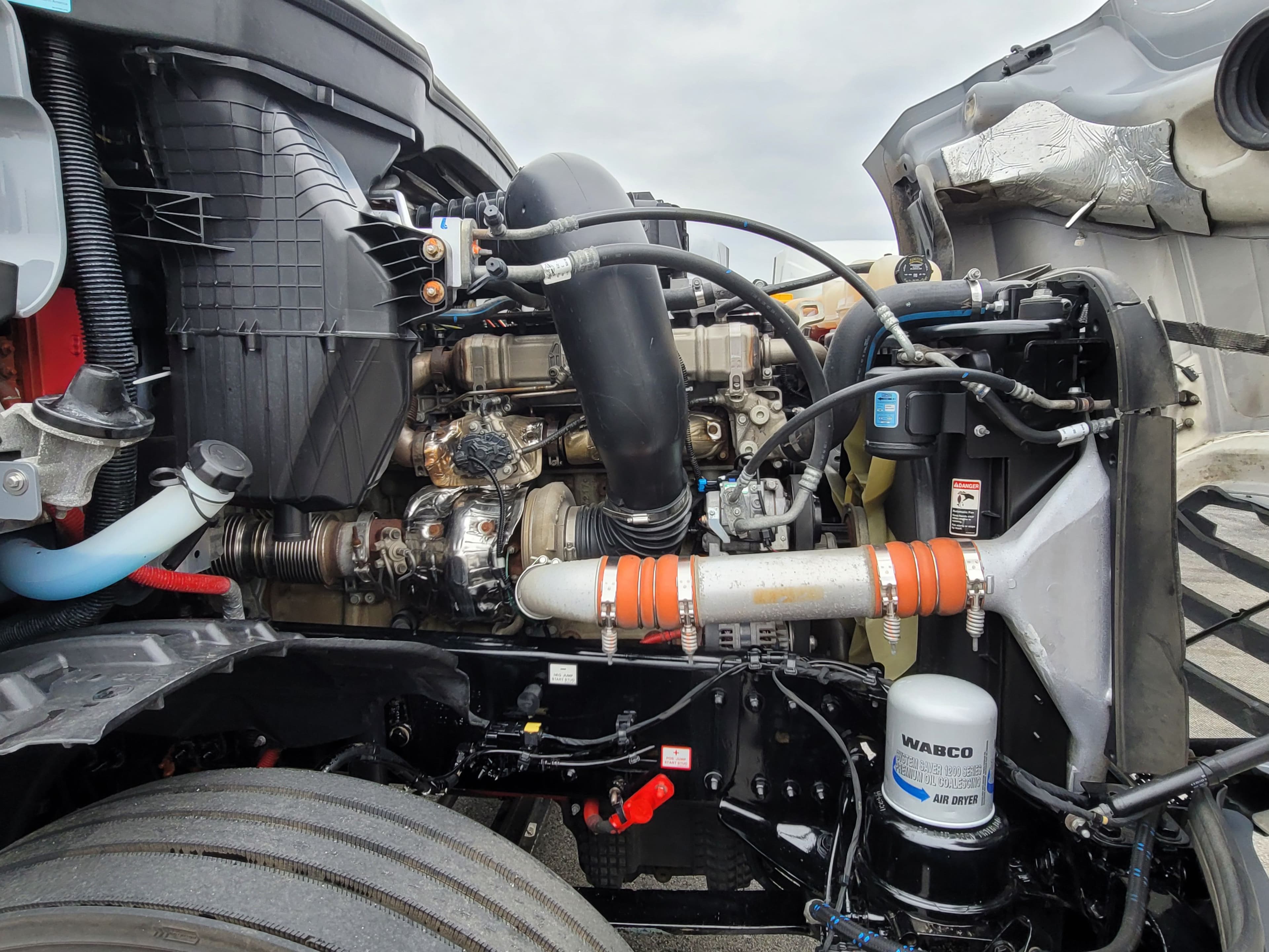 2023 Freightliner Cascadia 126 image 7