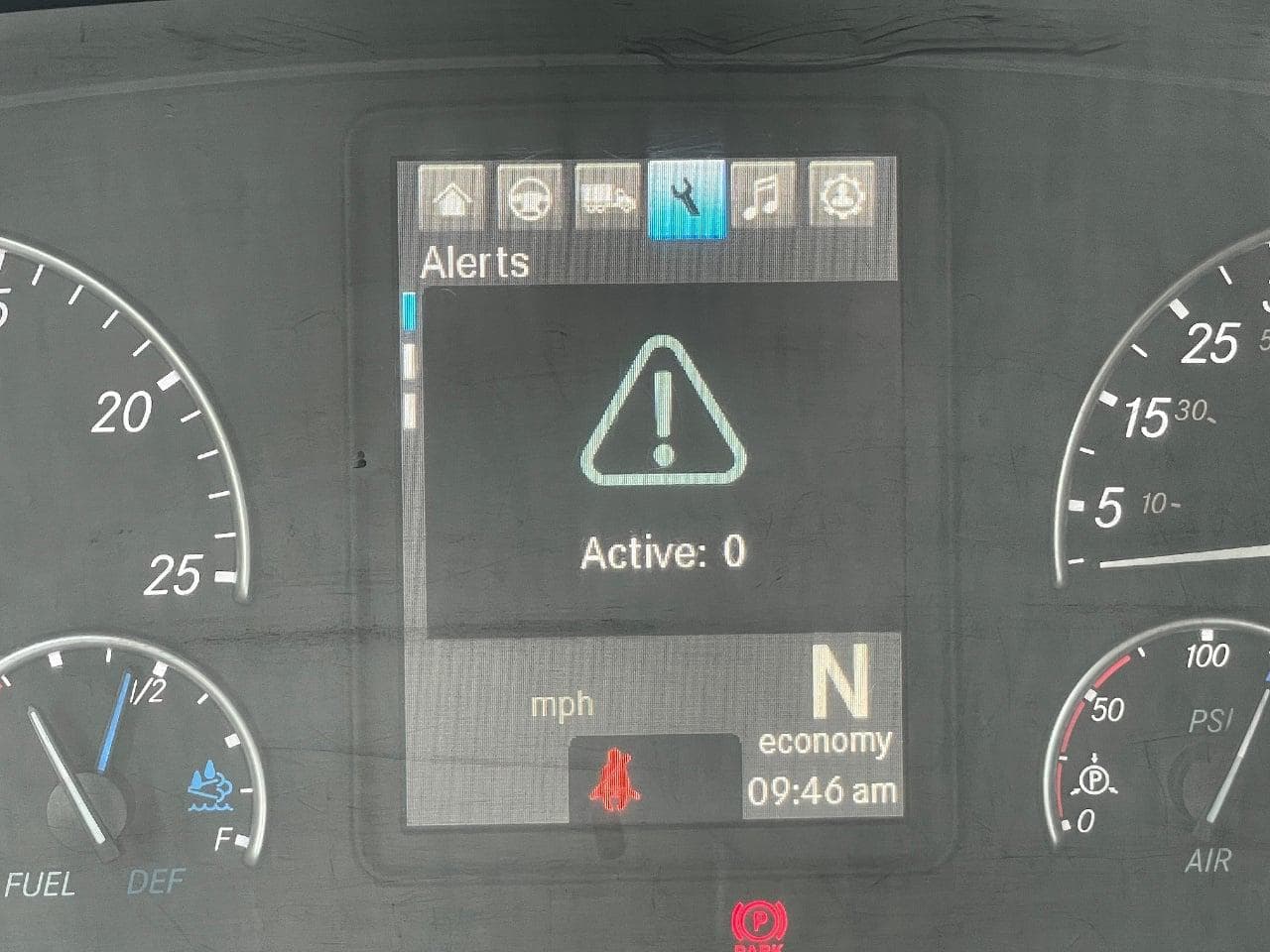 2019 Freightliner Cascadia 126 image 22