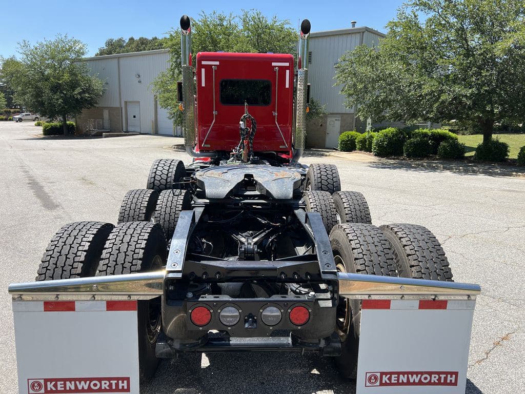 New 2026 KENWORTH W900L image 17