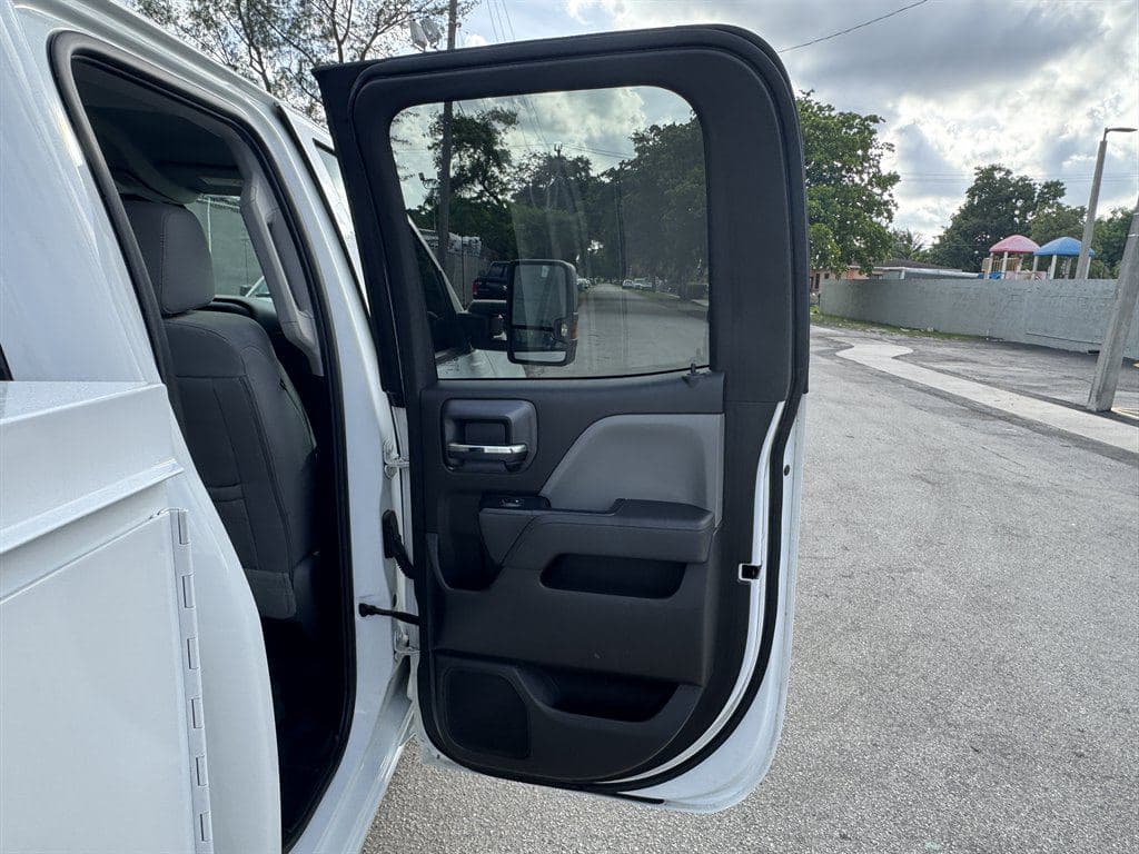 2019 Chevrolet Silverado 2500hd image 39