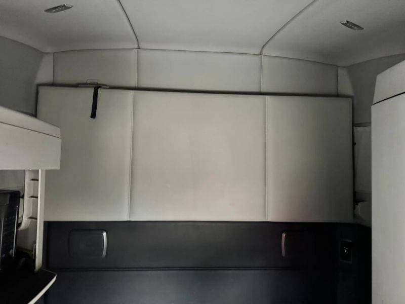 2023 Kenworth T600 image 36