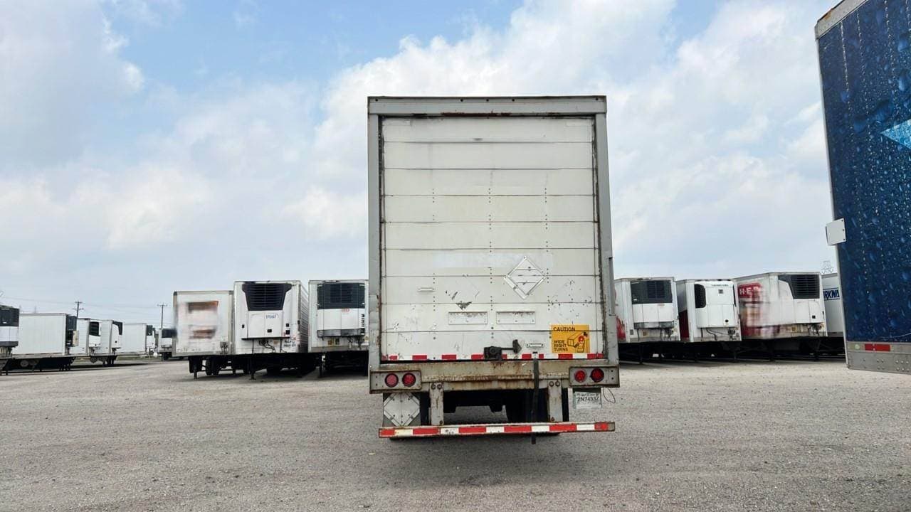2015 Stoughton 53 ft Dry Van Trailer image 7