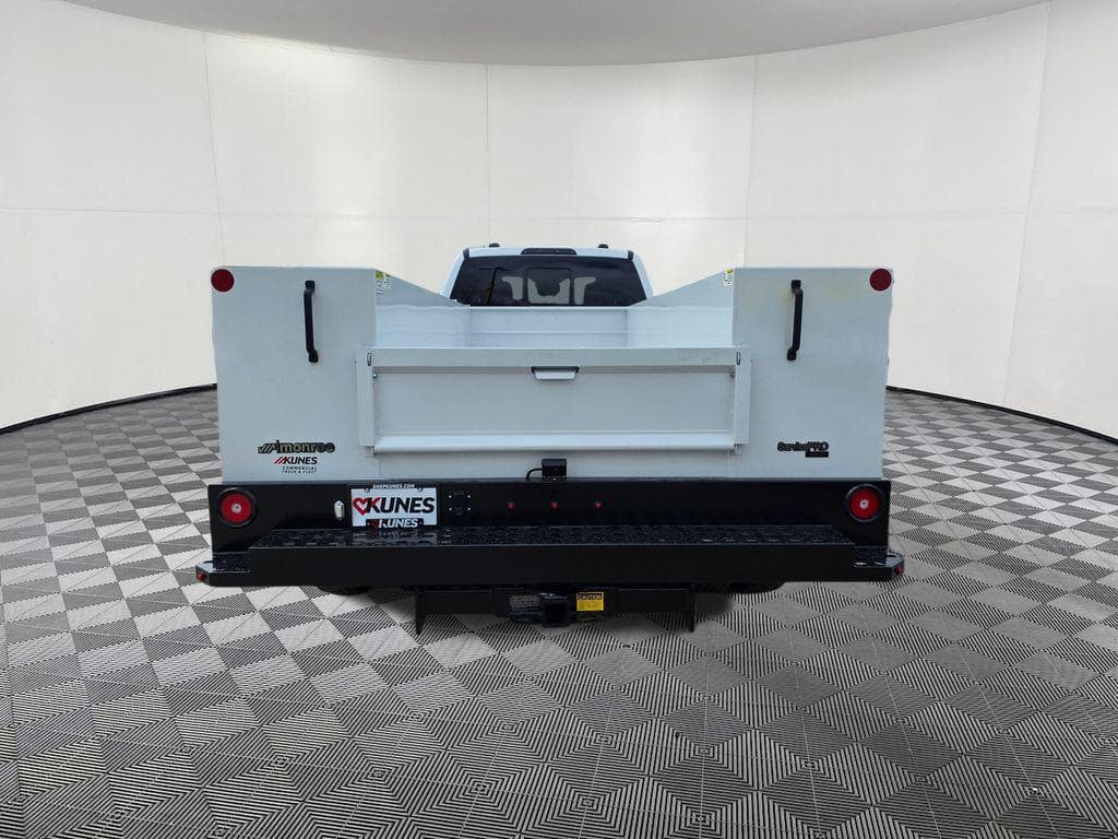 2026 Ford F-550SD XL Service Utility Body image 8