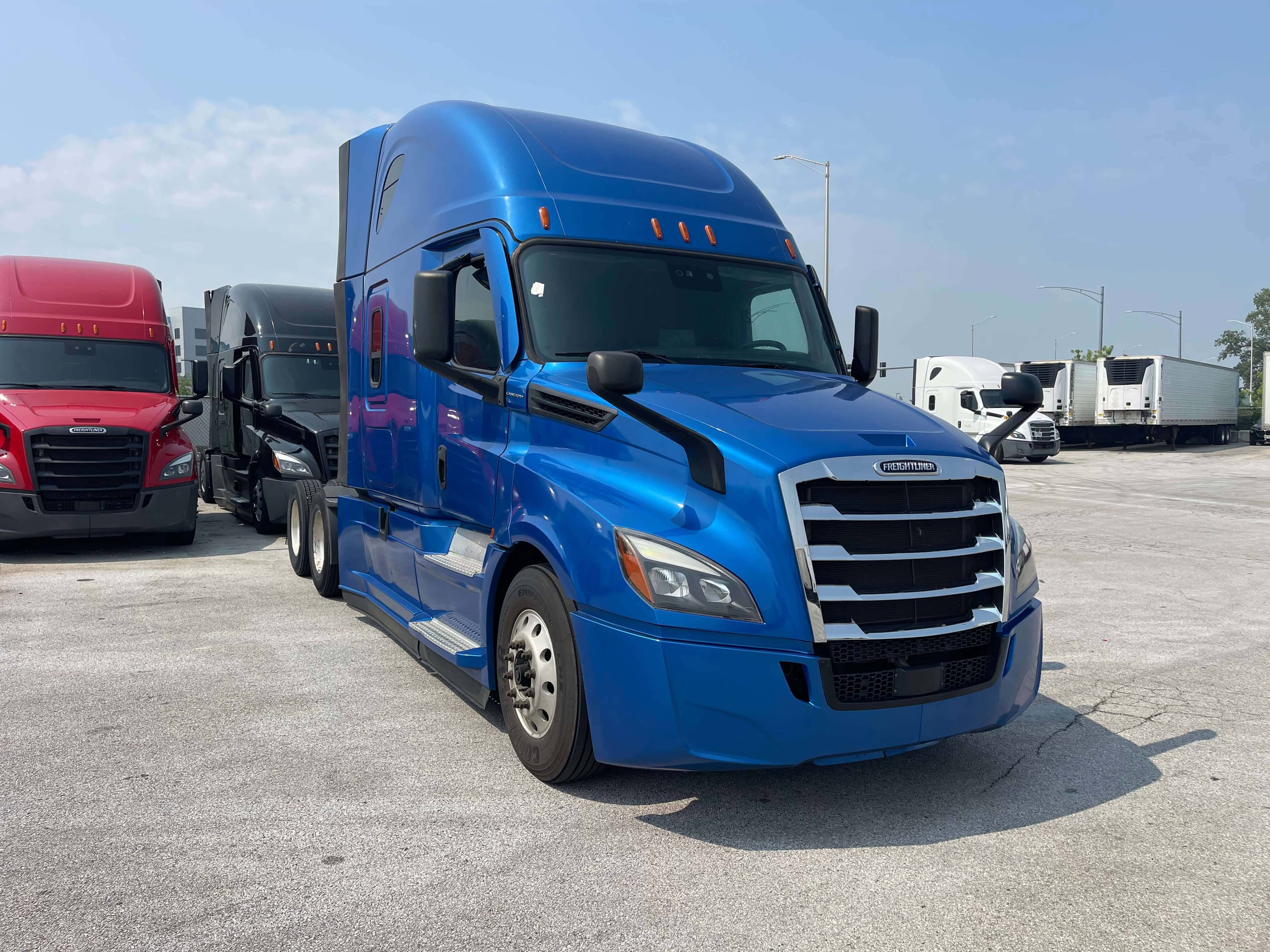 2022 Freightliner Cascadia 126 image 3