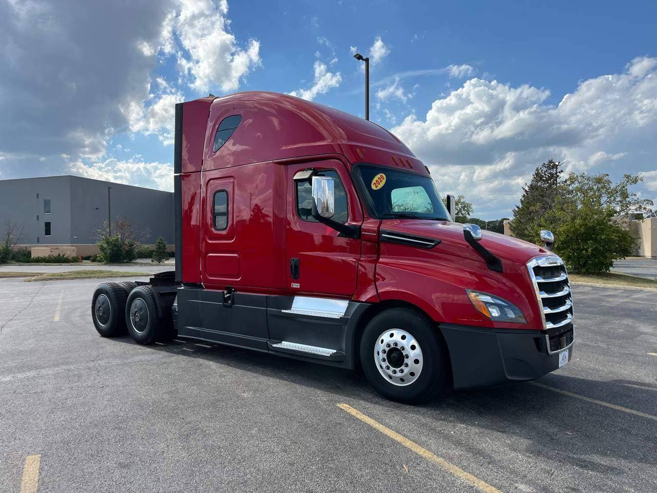 2020 Freightliner Cascadia 126 image 3