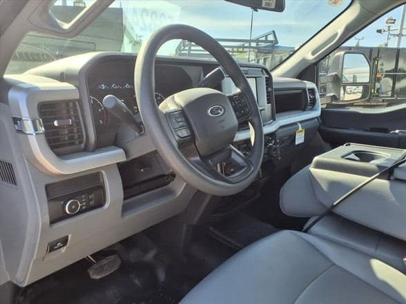 2026 Ford F550 SD XL image 14