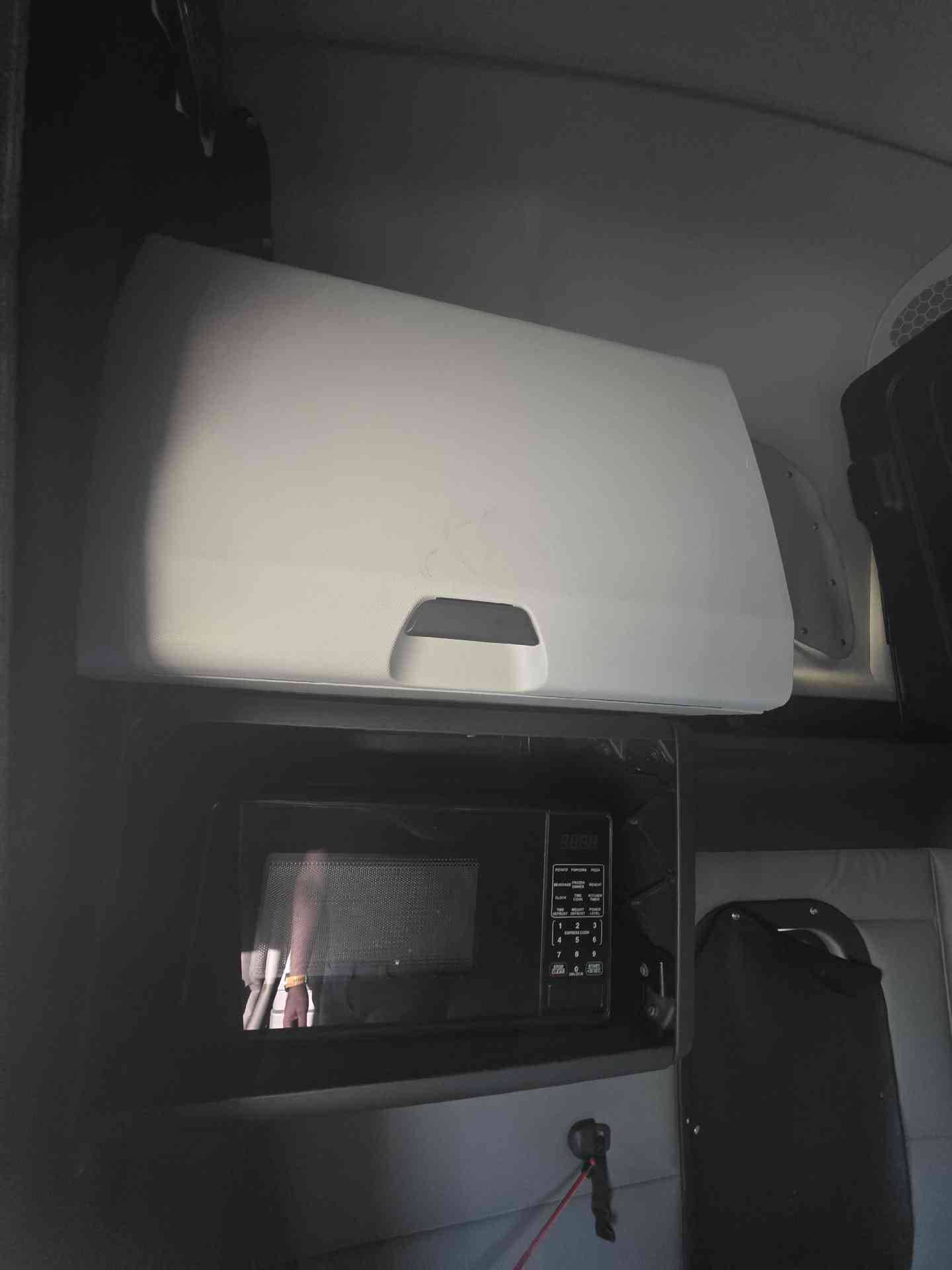 2020 Freightliner Cascadia image 5