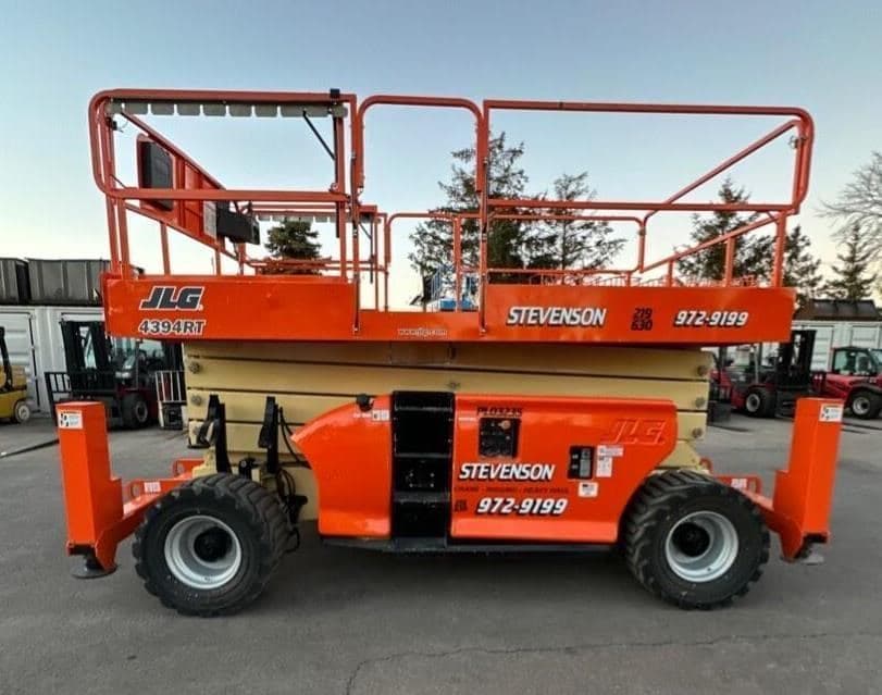2011 JLG 4394RT PL03235 image 5