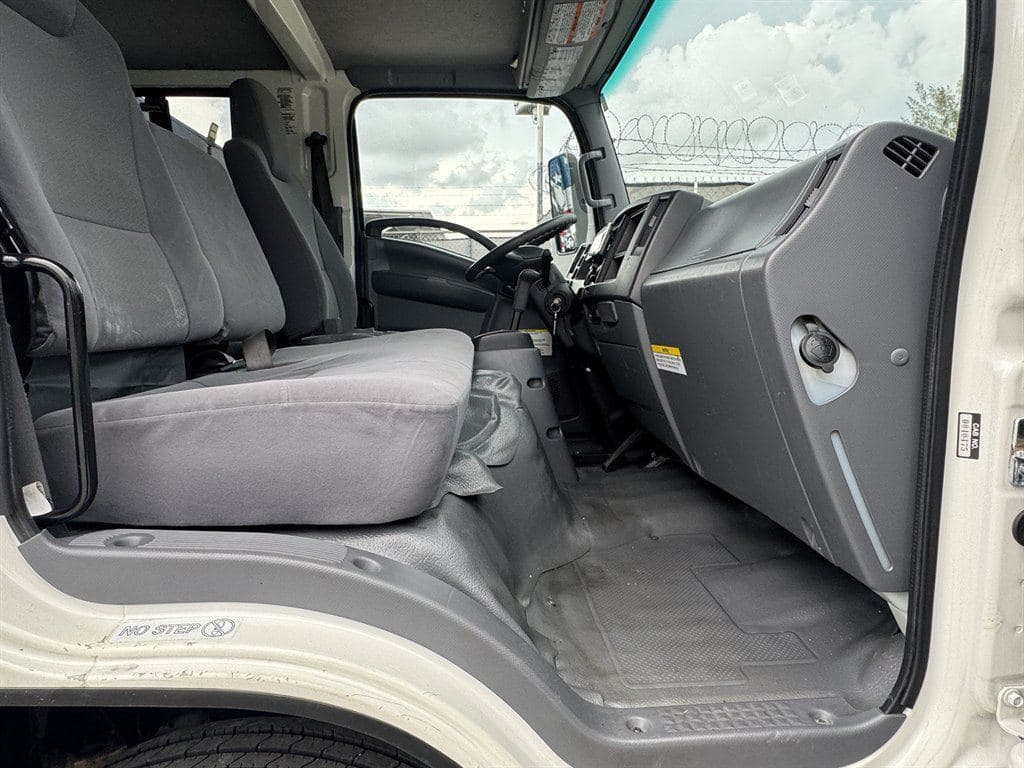 2021 Isuzu NPR XD image 60