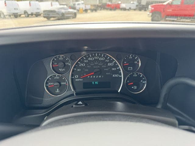 2025 Chevrolet Express 2500 Work Van Cargo image 15