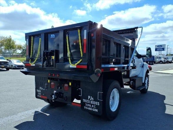 2026 Ford F650 SD image 5