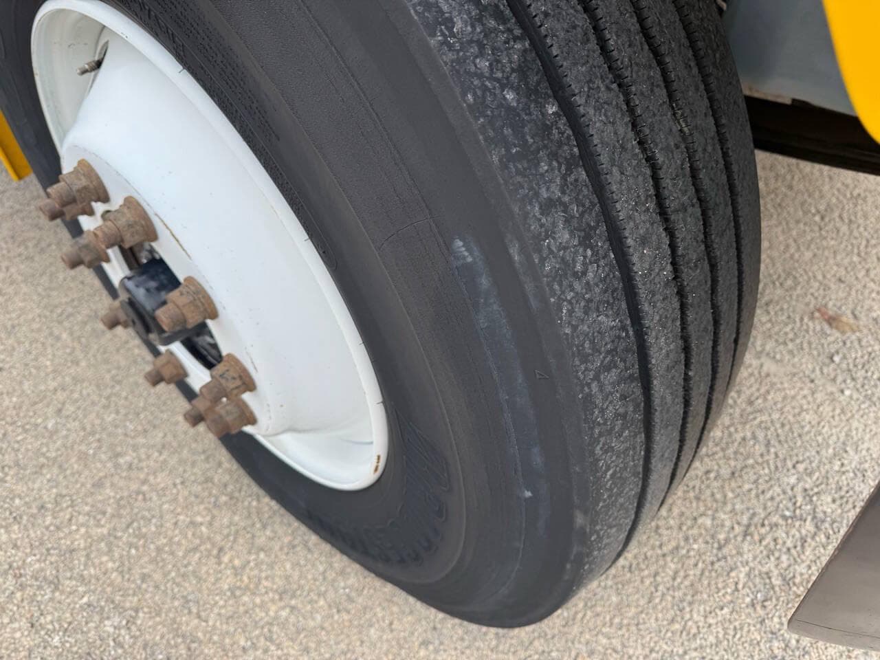 2018 Freightliner M2 106 image 13