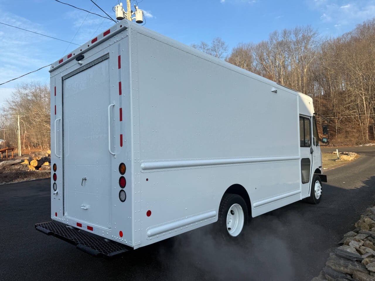 2021 Freightliner MT45 image 4