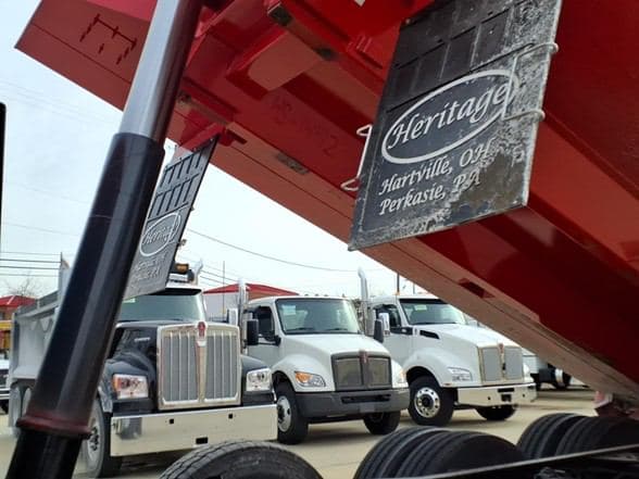 2026 Kenworth T880S image 9