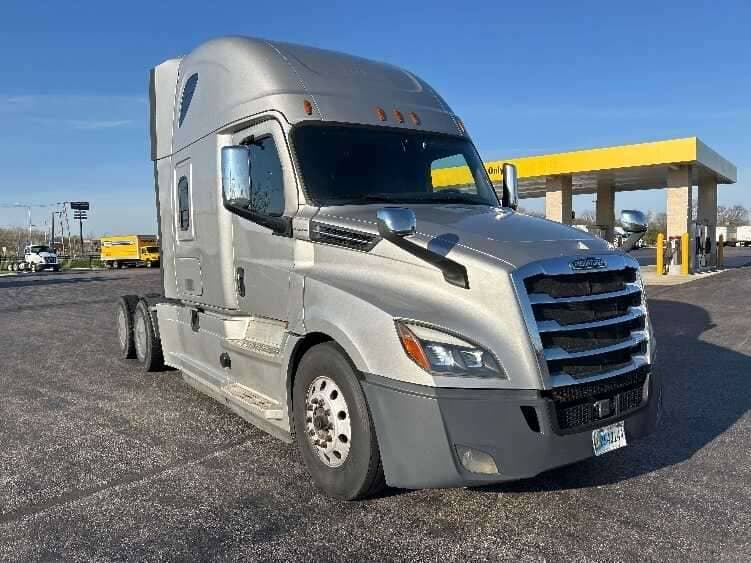 Used 2020 Freightliner T12664ST Conventional - Sleeper Truck in LA PORTE, IN image 1