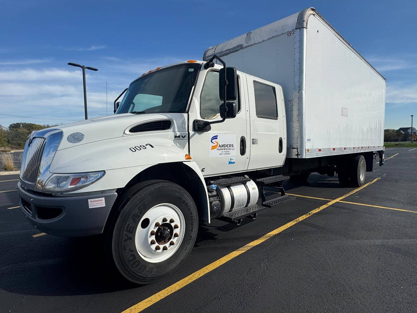 2018 International MV607 image 1