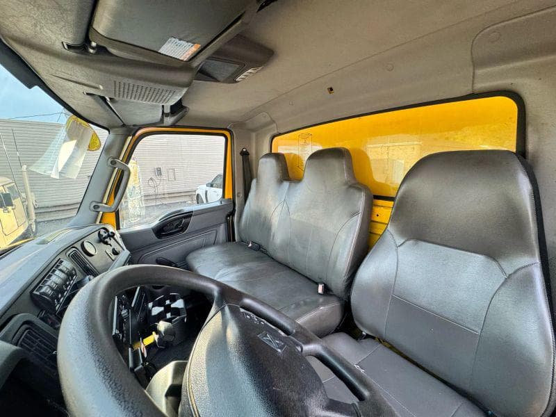 2020 International MV607 image 17