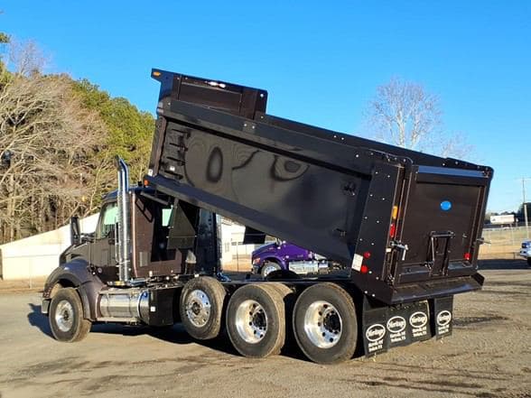 2026 Kenworth T880 image 5