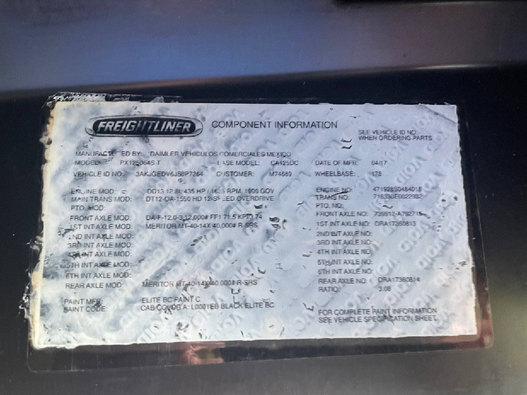 2018 Freightliner Cascadia 125 image 29