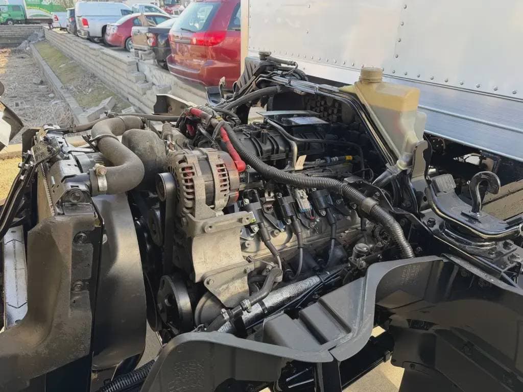 Used 2020 MITSUBISHI FUSO Cabover Truck - COE, Contractor Truck, Box Truck - Straight Truck FE For Sale image 13