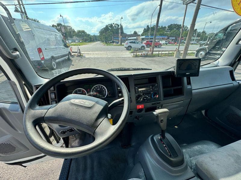 2020 Chevrolet C5500 image 25