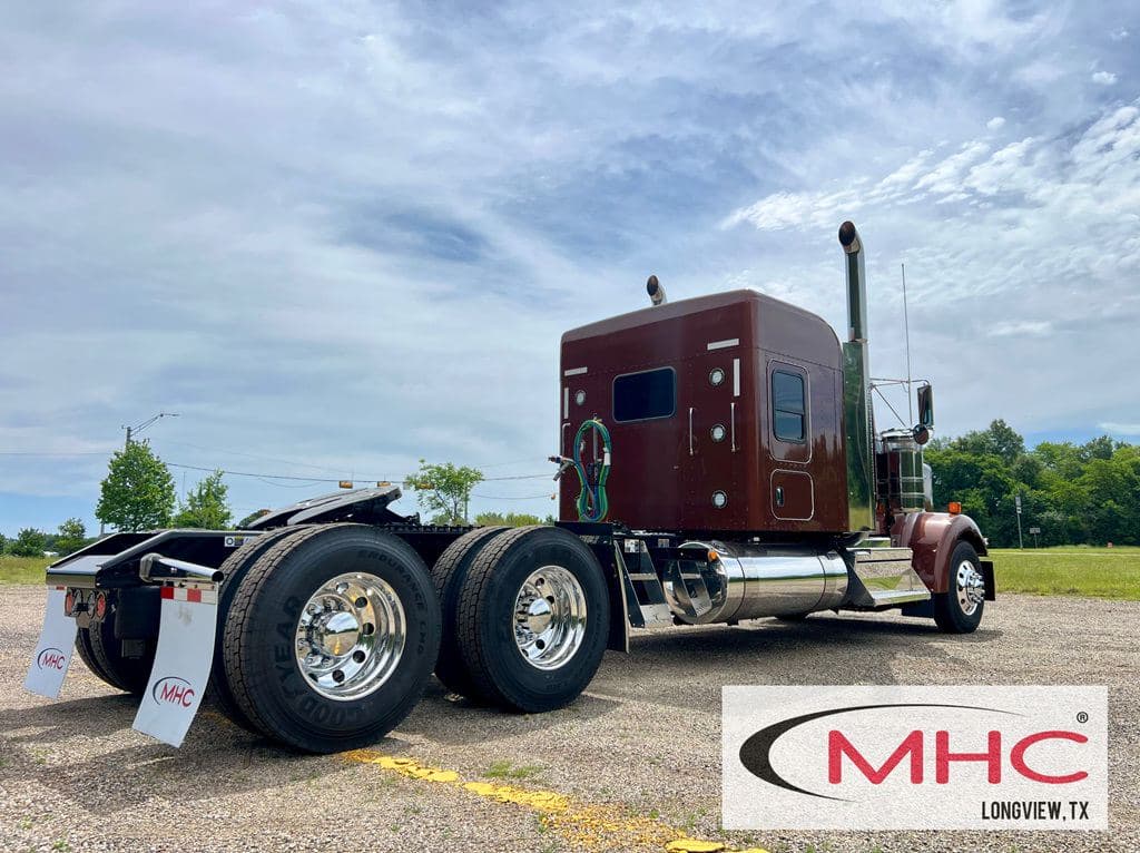 New 2027 KENWORTH W900L image 6