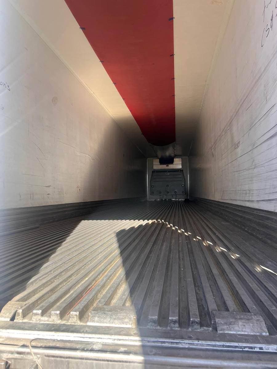 2016 Great Dane 53 ft Reefer Trailer - Sliding Axle, Swing Door, Carrier image 8
